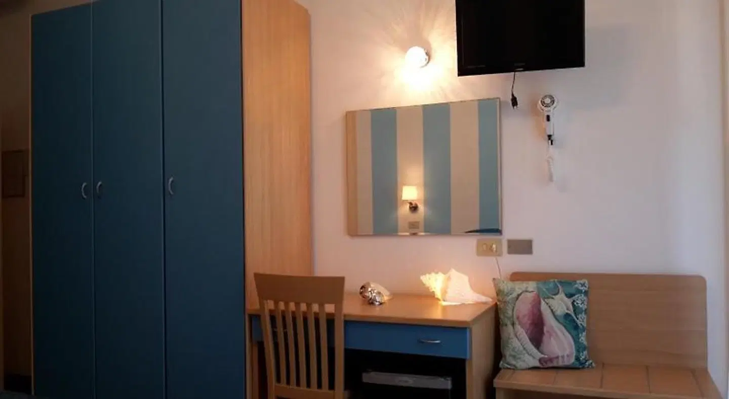 Mon Pays ROOM_EXAMPLE