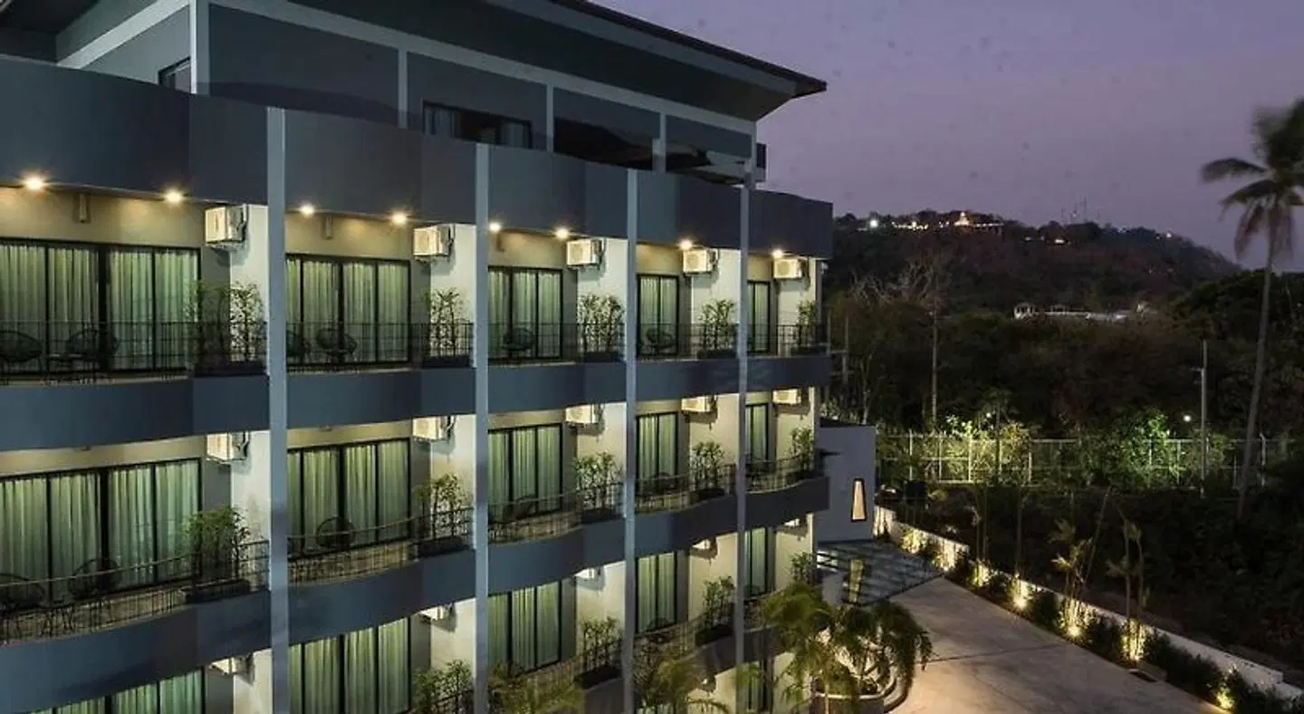 Little Loft Hotel EXTERIOR