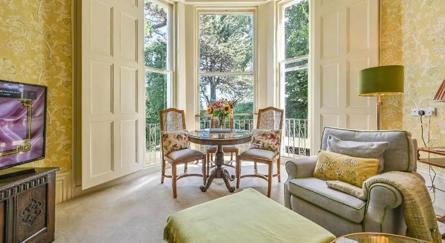 The Muntham Apartments ROOM_EXAMPLE