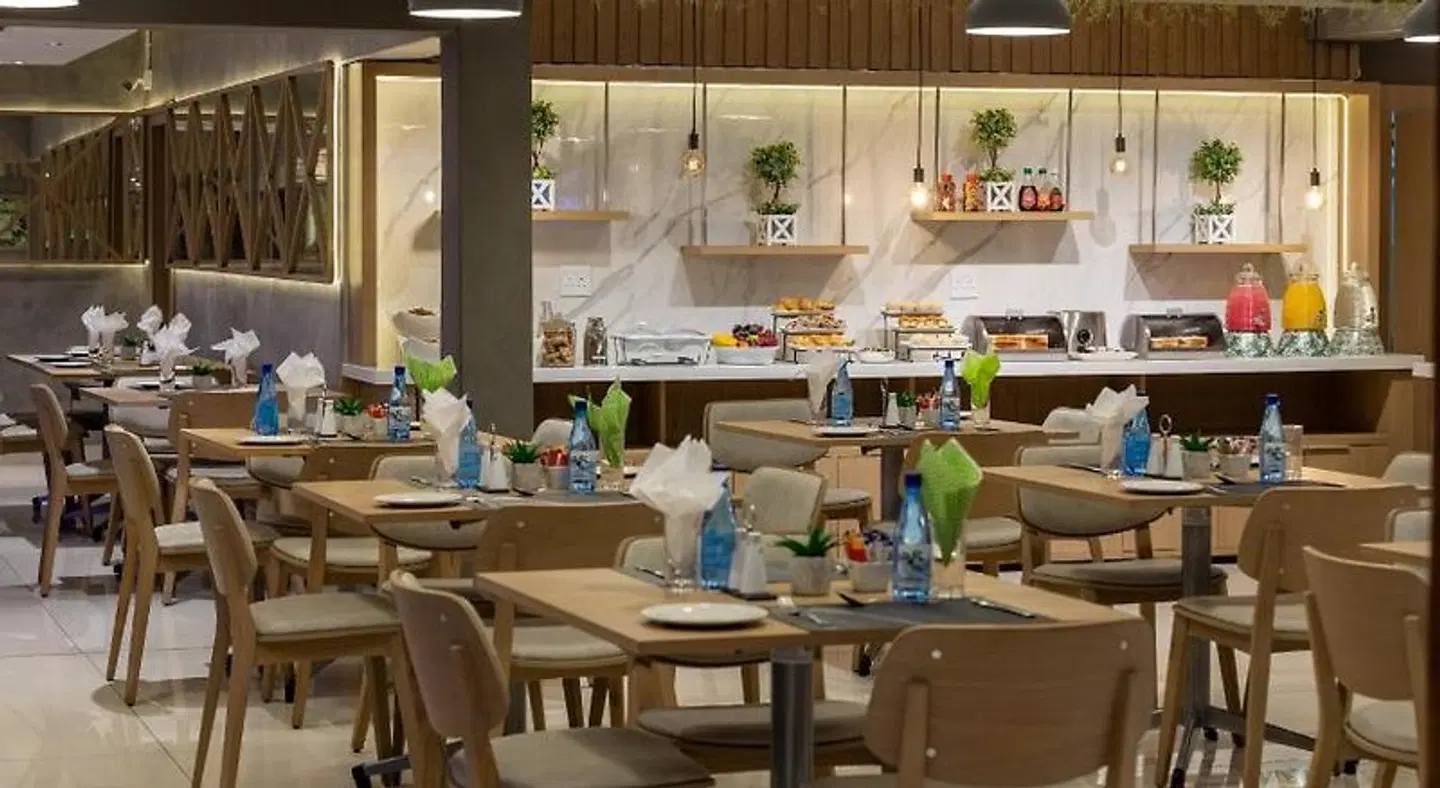 The Cycad Lodge & Chalets Restaurant