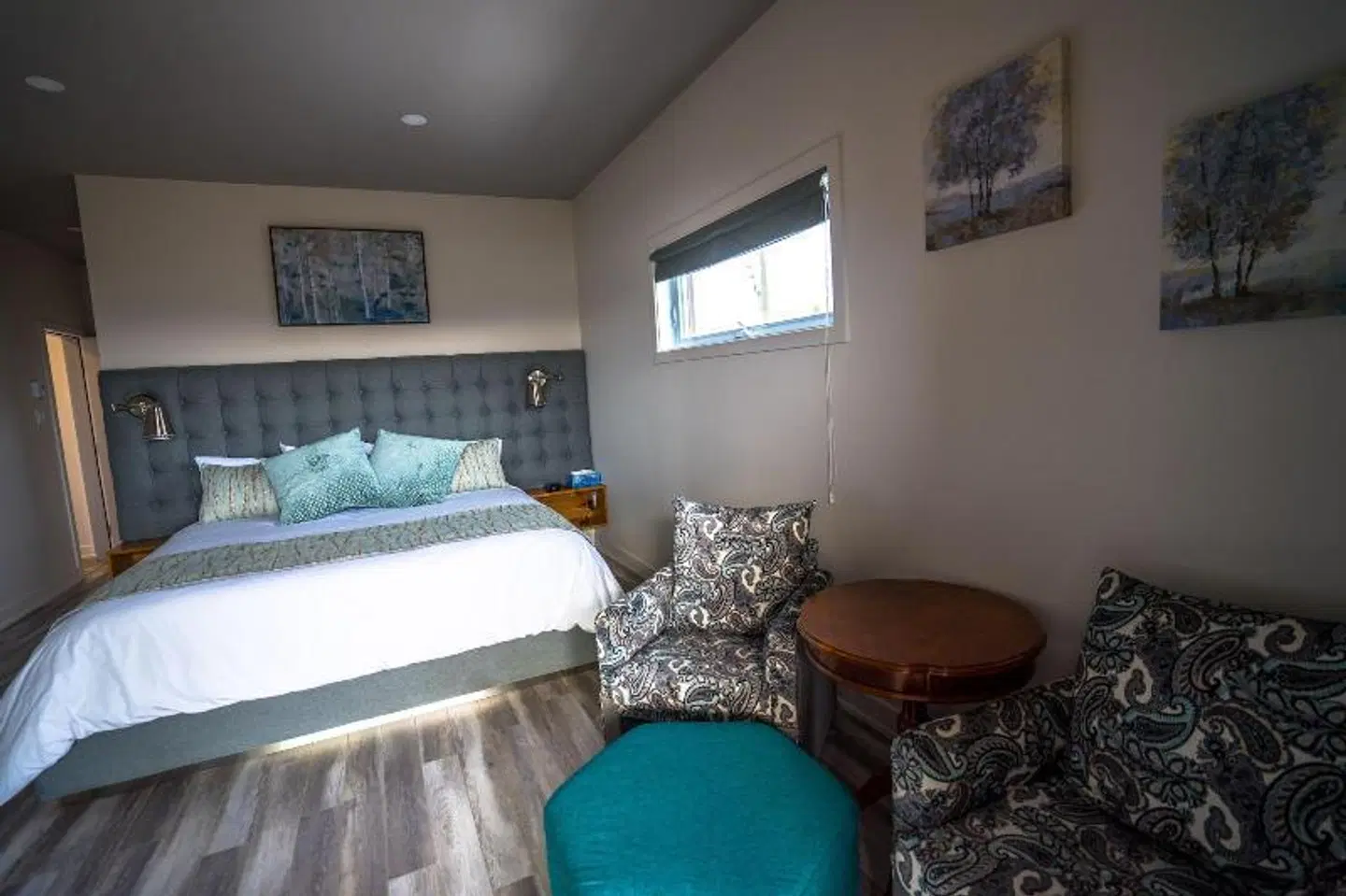 Le Bellevue Modern Lodge ROOM_EXAMPLE