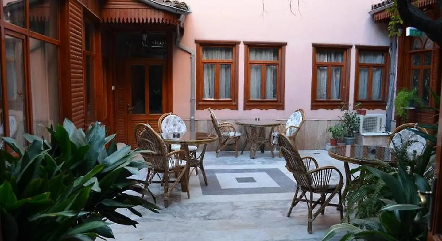 Atlas Hotel Terrasse