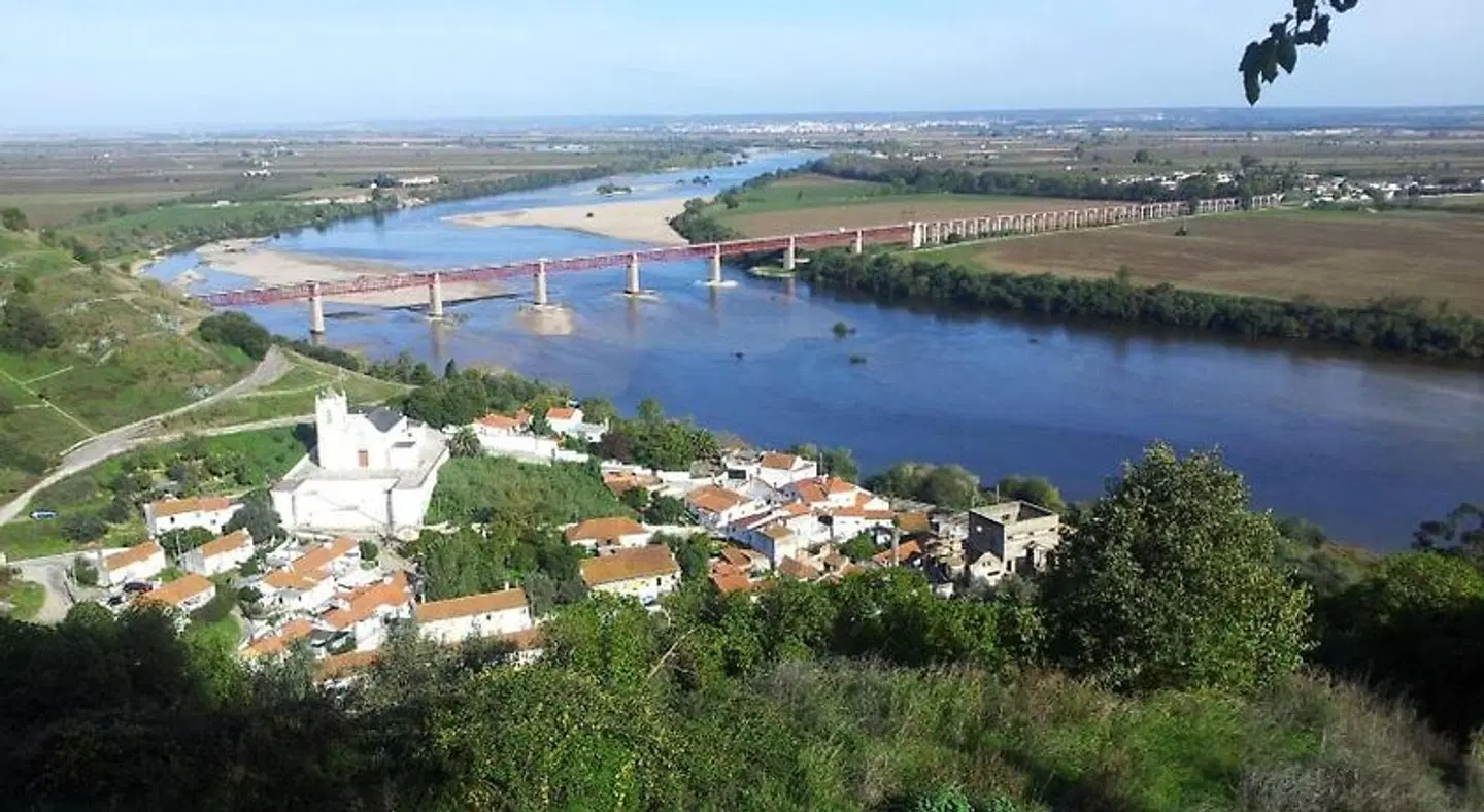 Tagus Host LANDSCAPE