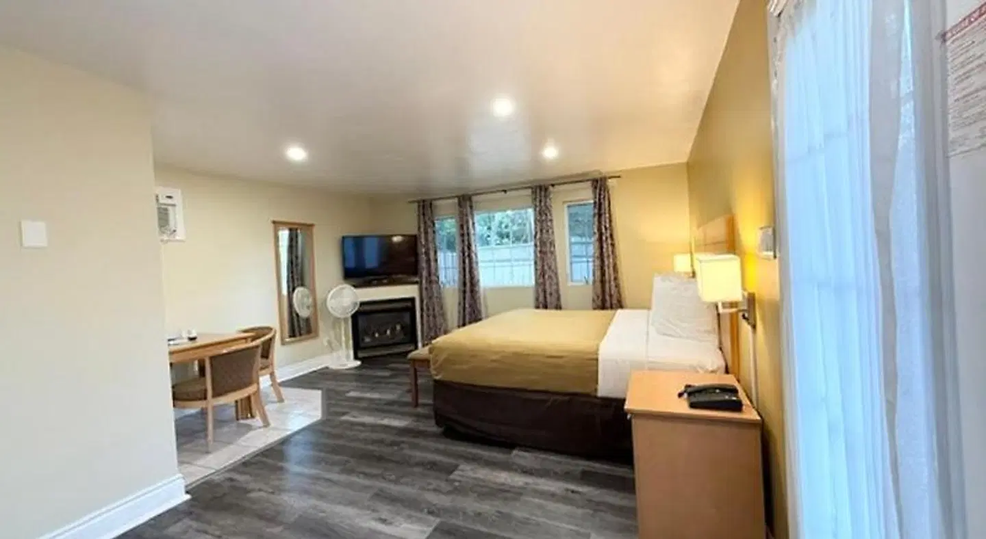 North Bay Inn ROOM_EXAMPLE