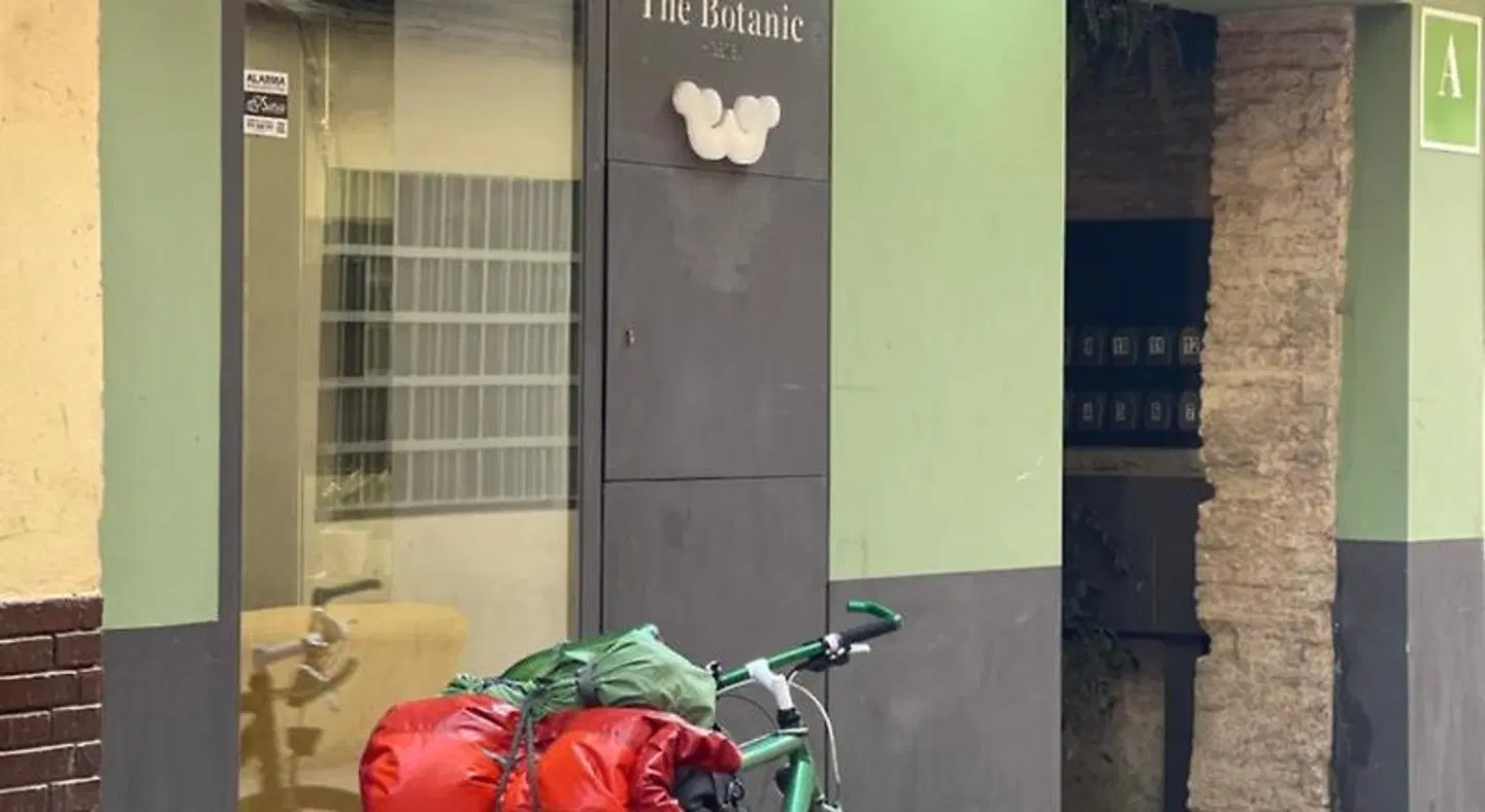 AZ The Botanic Hostel Badezimmer