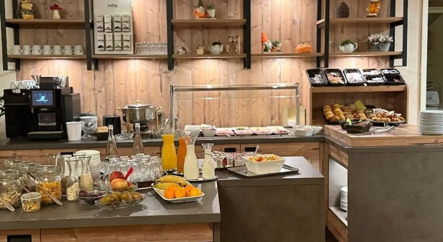 Adler Restaurant