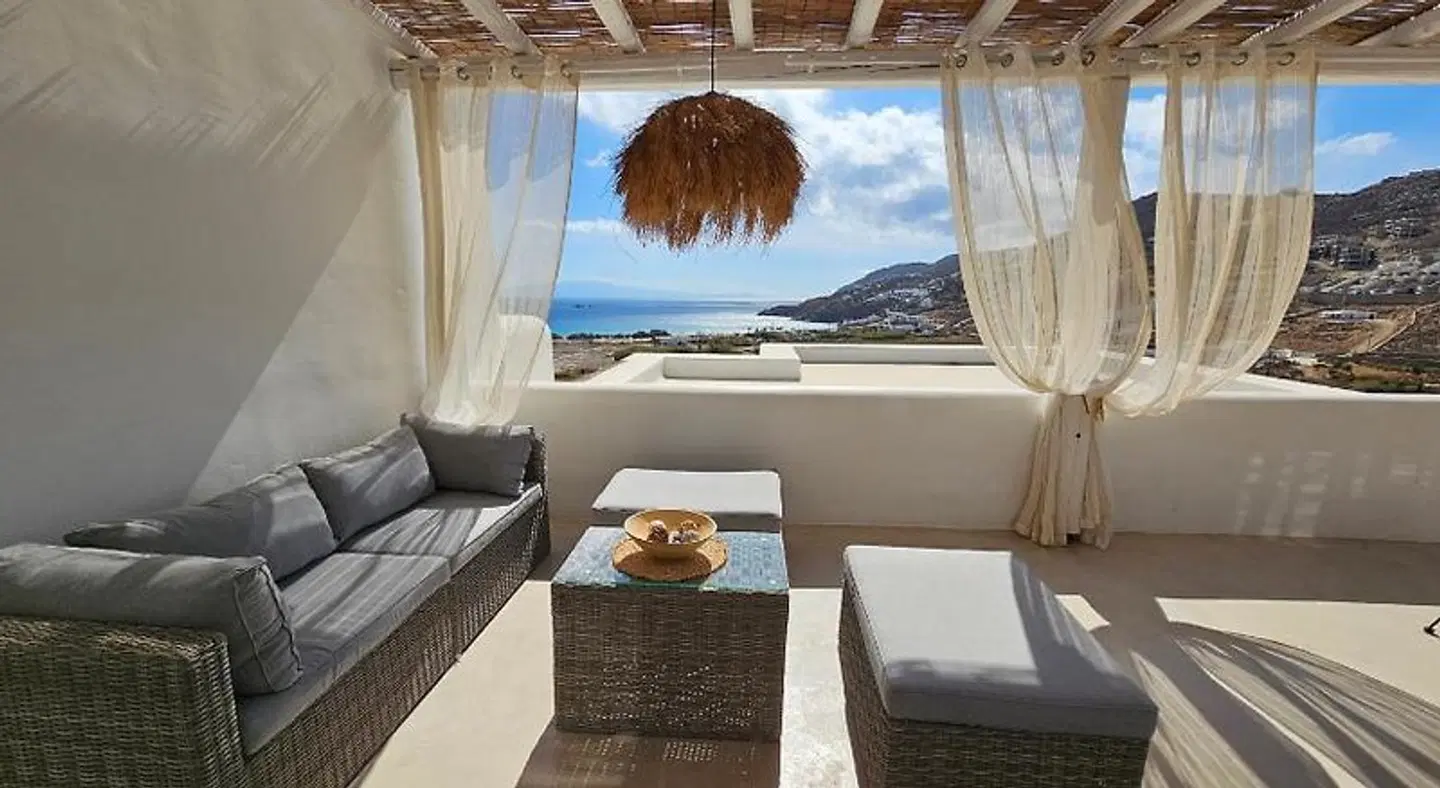 Mykonos4Islands Seaside Apartments Terrasse