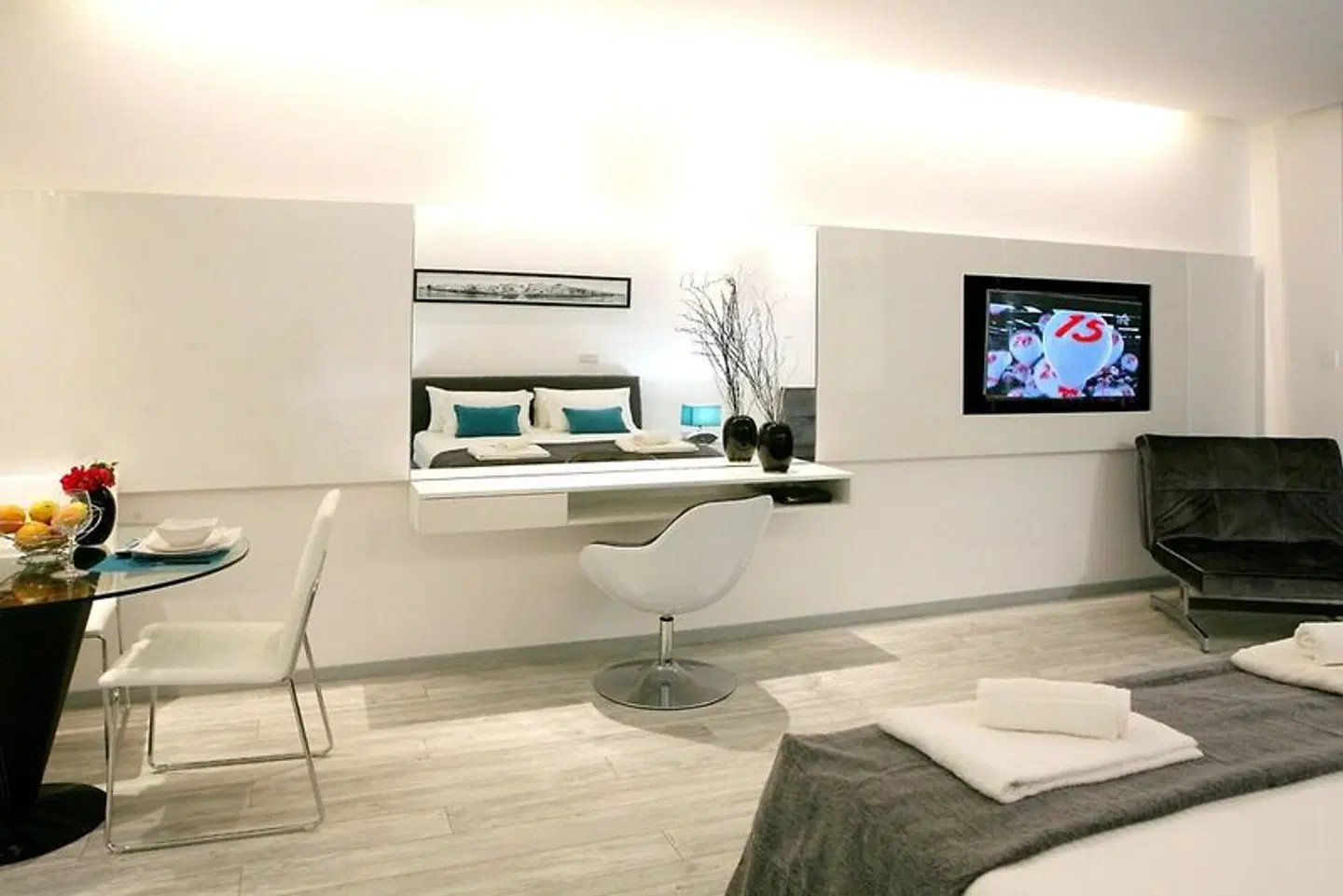 Corina Apartments ROOM_EXAMPLE