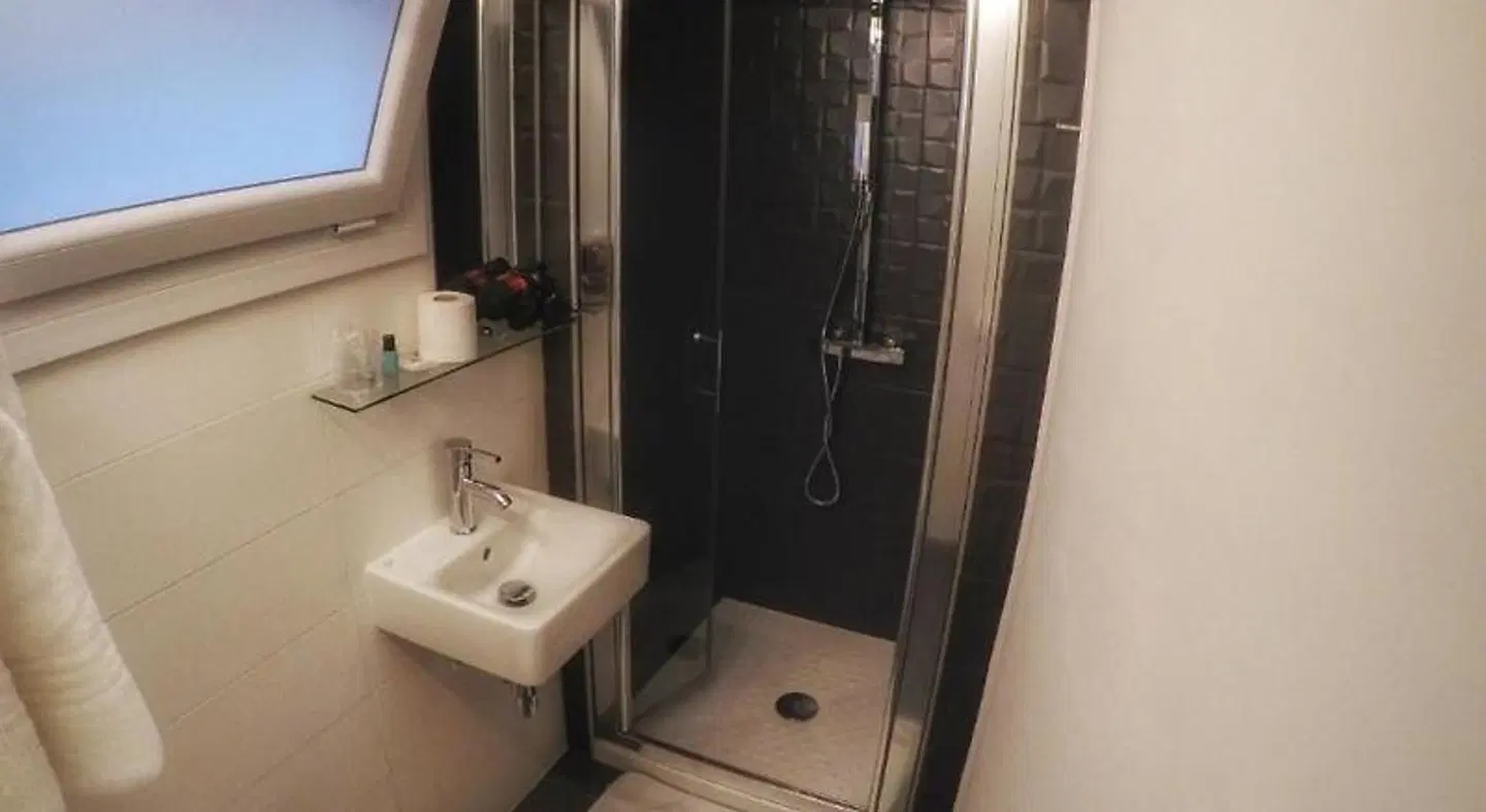 l'Hotera Badezimmer