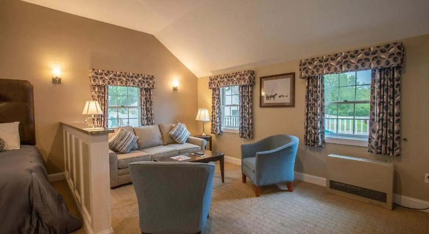 New England Inn & Lodge ROOM_EXAMPLE