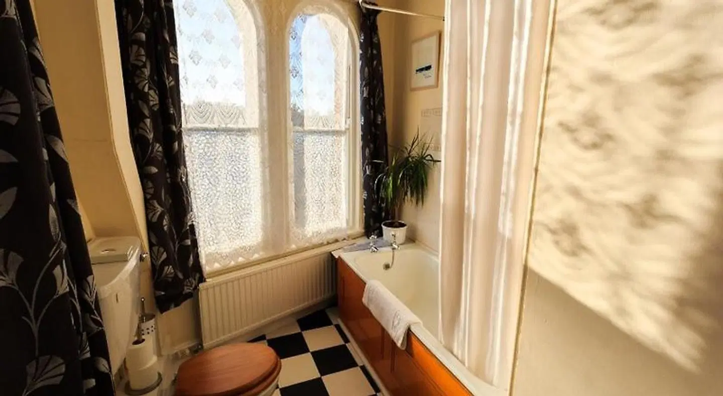 Bridge Guest House Badezimmer