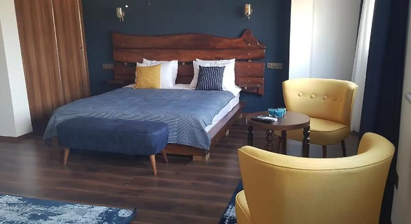 Fuego Design Suites ROOM_EXAMPLE