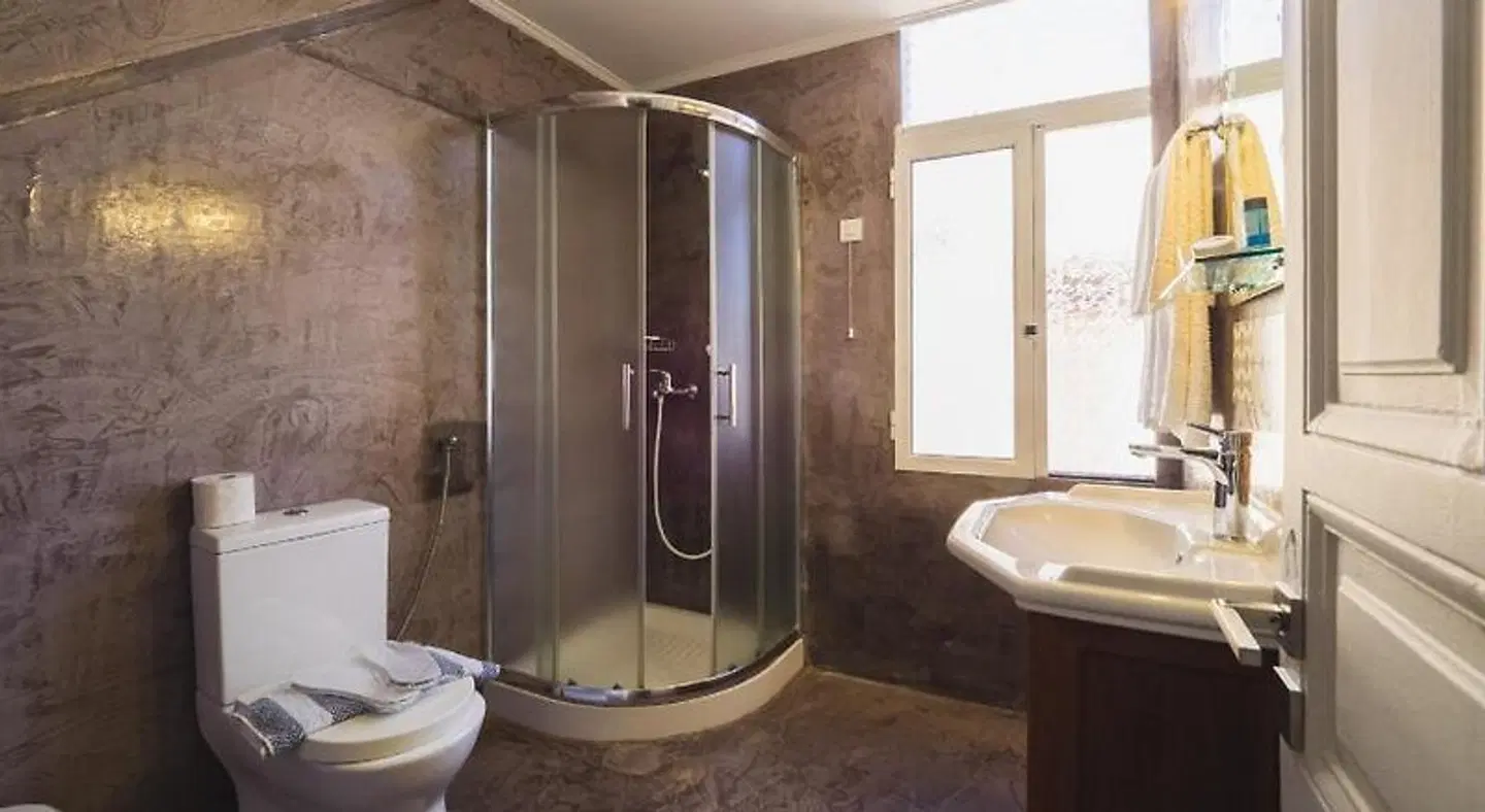 Filoxenia Hotel Badezimmer