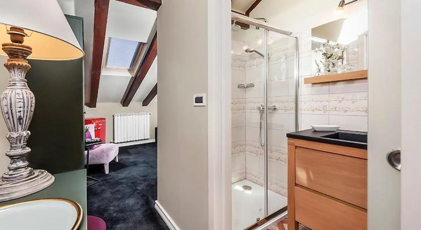 Luxury Villa Orh Badezimmer