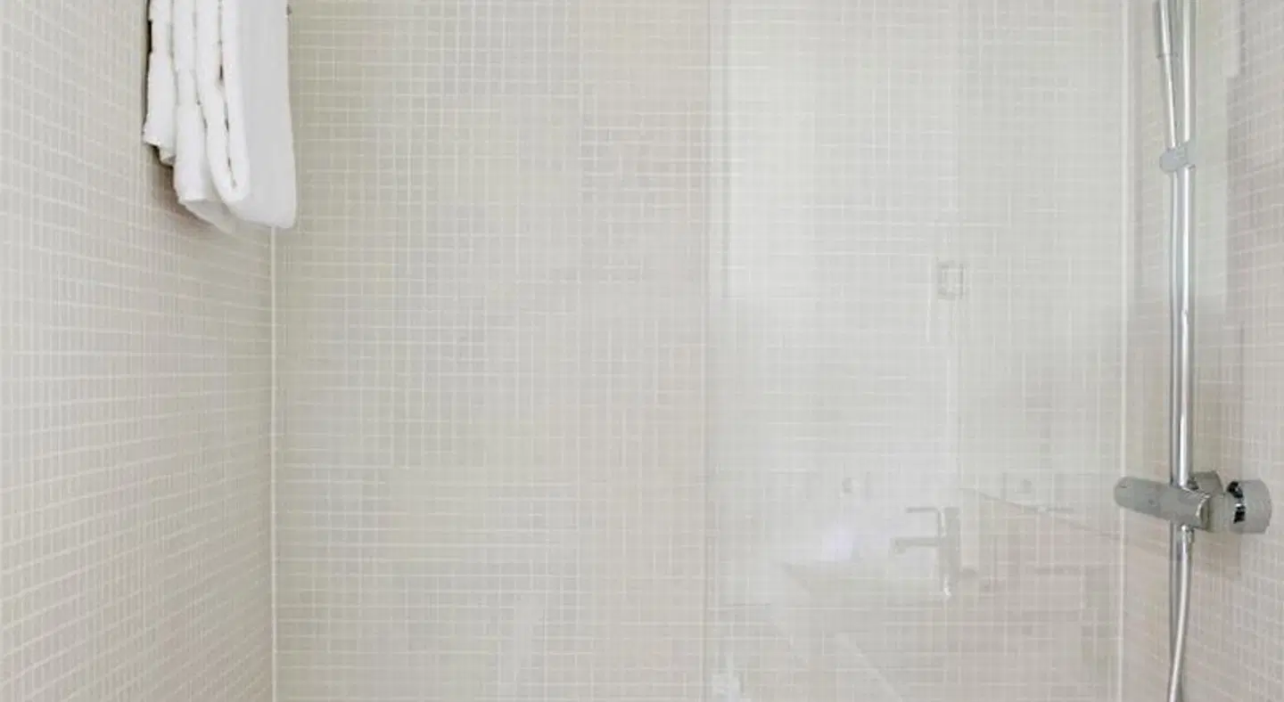 Vesper Hotel MODEL_IMPRESSION