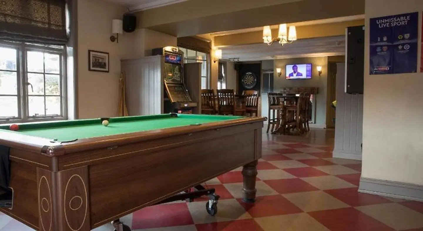Balfour Arms SPORTS_AND_LEISURE