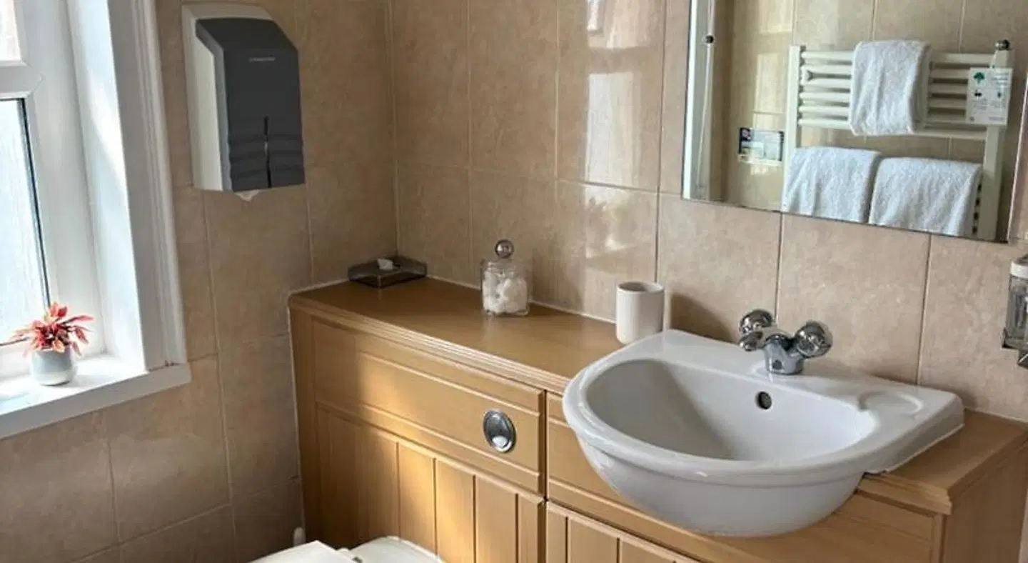 Cheriton Guesthouse Badezimmer