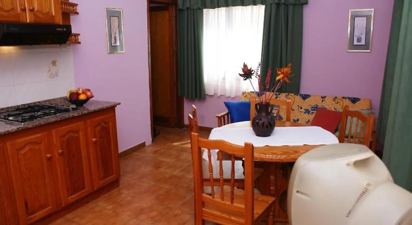 Apartamentos Nelly ROOM_EXAMPLE