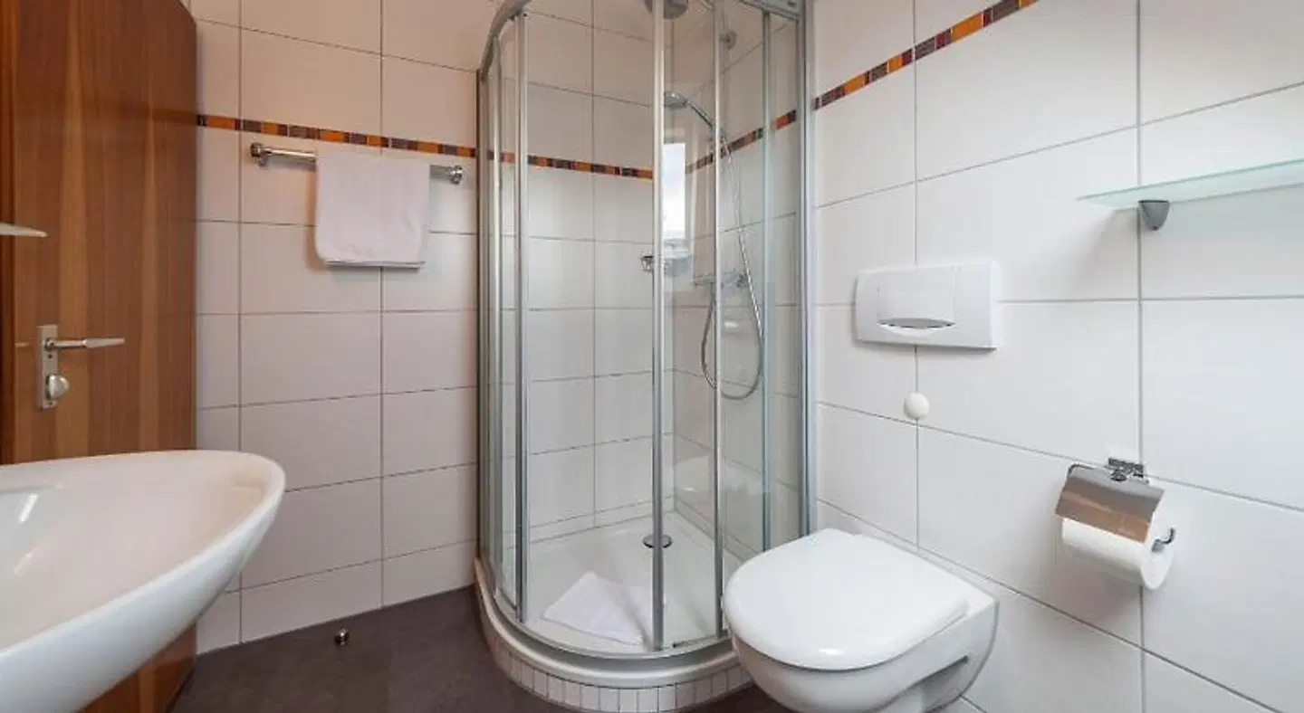 Pension Lachmann Badezimmer