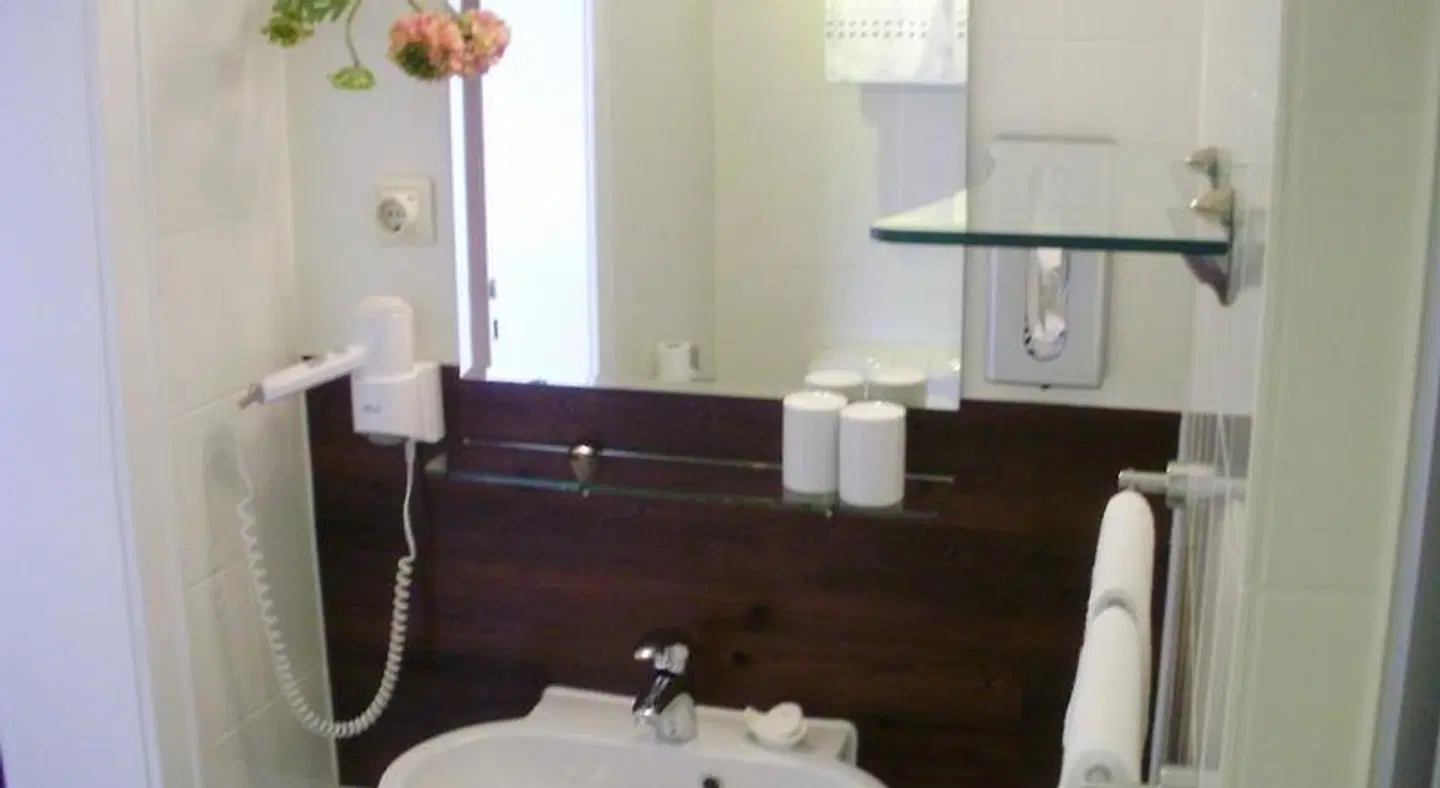 Hotel Garni Waldsegler Badezimmer