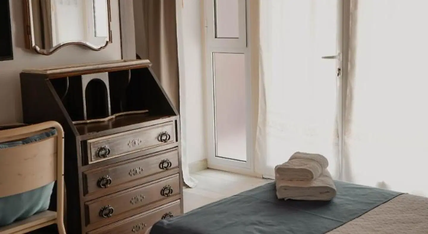 Guest House Almeixar ROOM_EXAMPLE