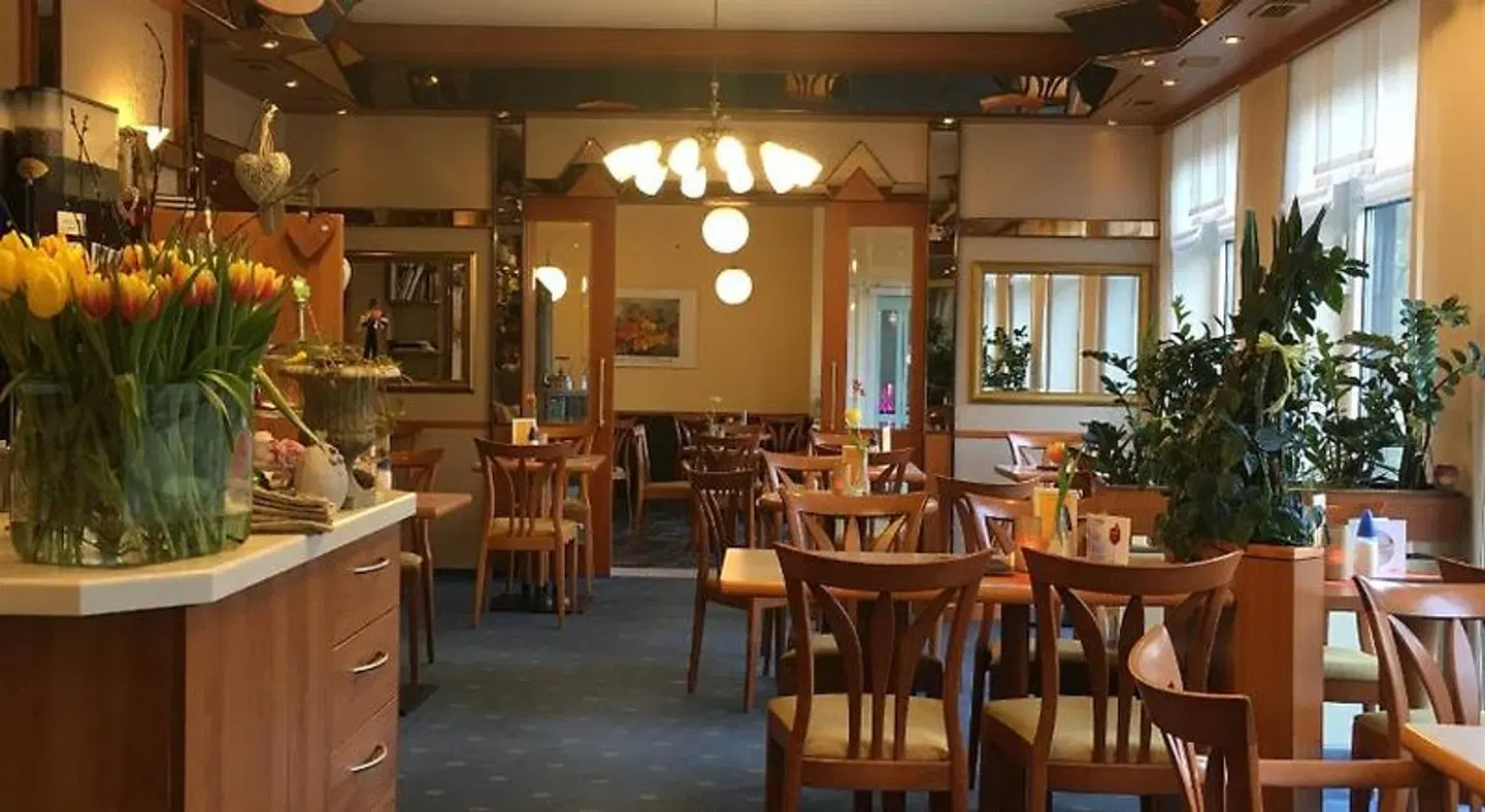 Cafe Feldmann & Pension Restaurant