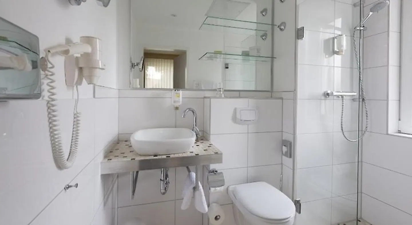 Parkhotel Bilm Badezimmer
