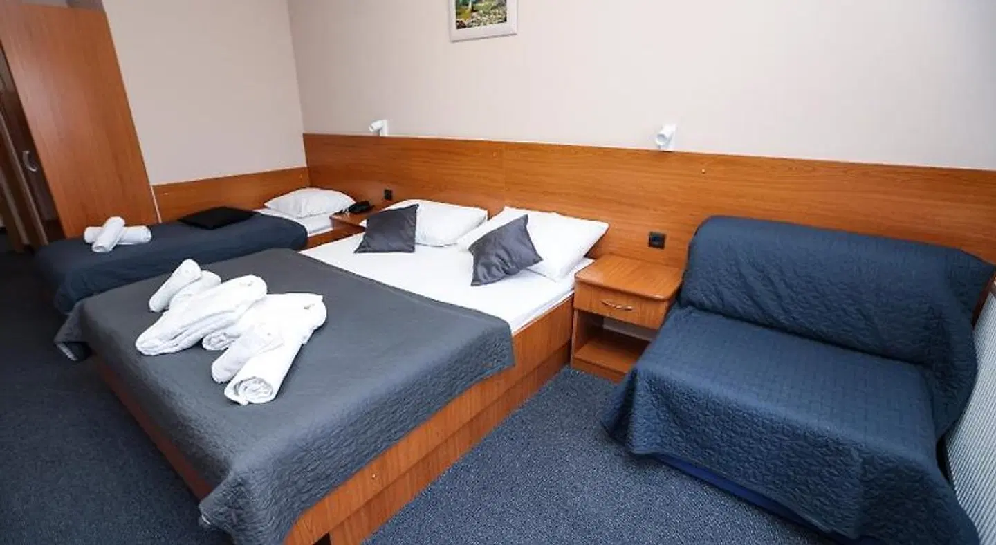 Pansion Zagi ROOM_EXAMPLE