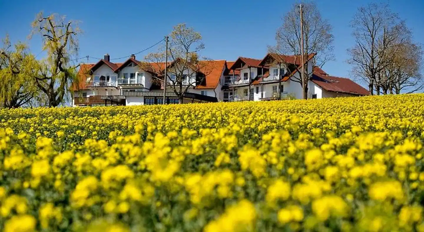 Hofgut Schellenberg Aussenansicht