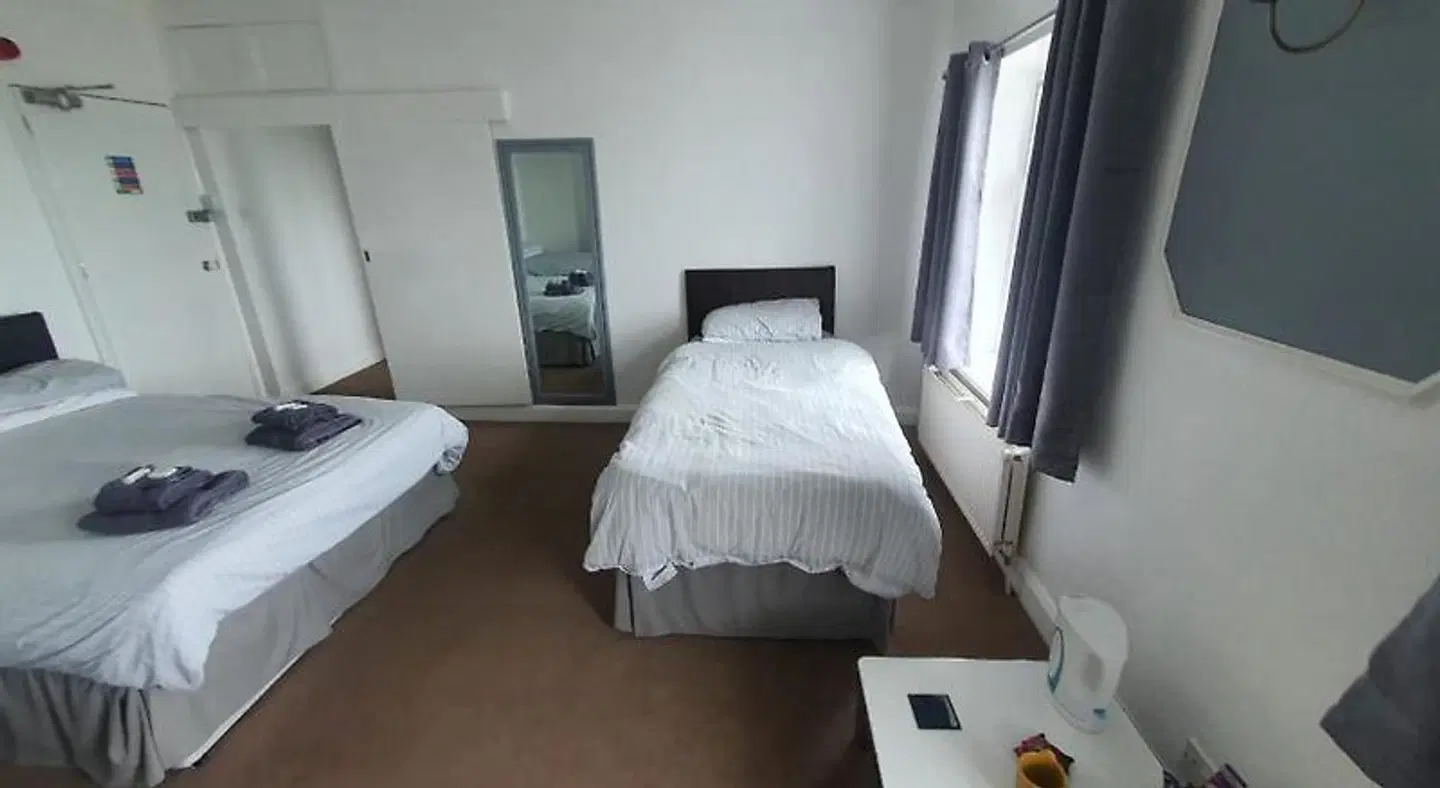 The Highlander Hotel ROOM_EXAMPLE