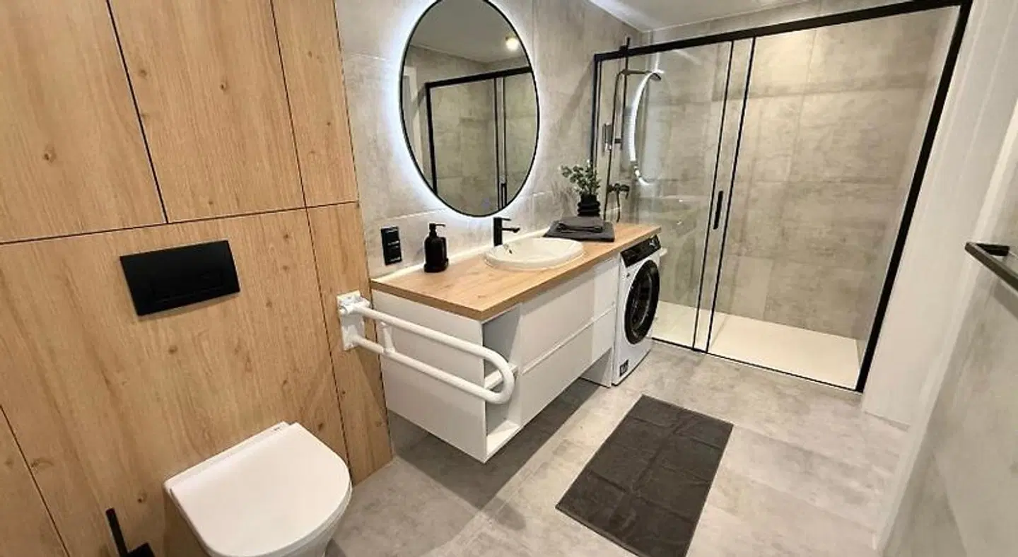 Triumph Inn Pension Badezimmer