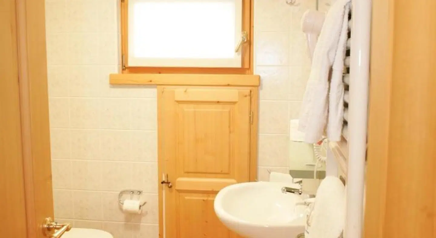 Agriturismo Raethia Badezimmer