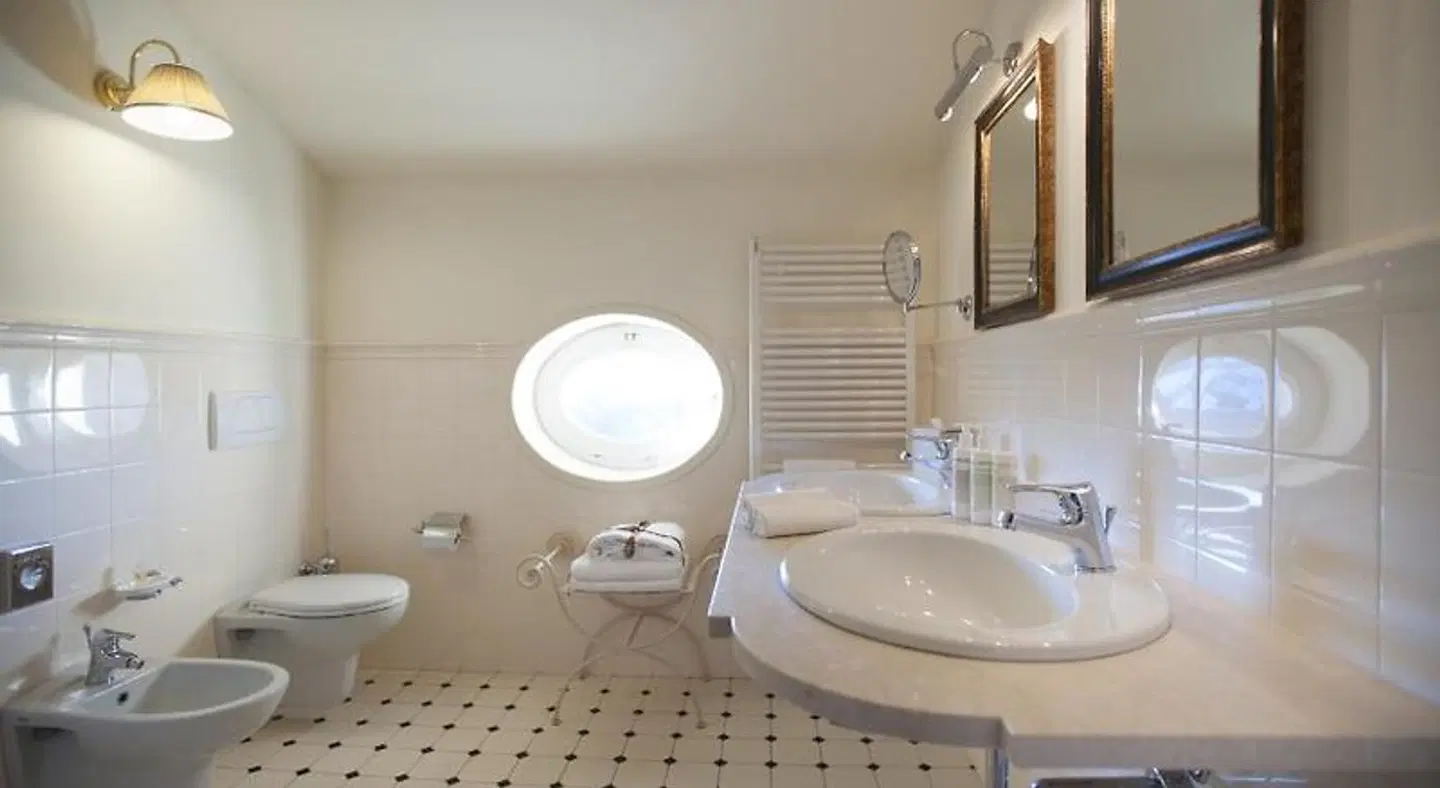 Corte Gondina Hotel Badezimmer