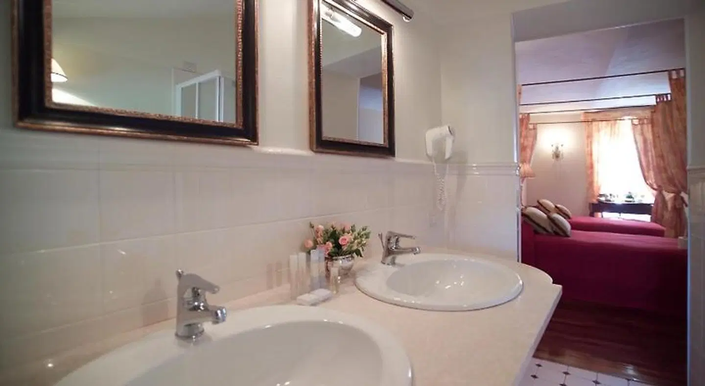 Corte Gondina Hotel Badezimmer