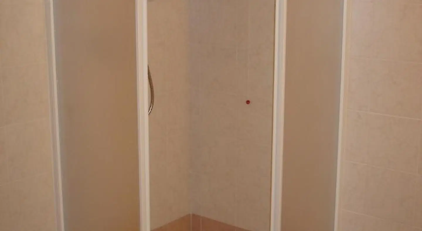 Ostello Di Rovereto Badezimmer