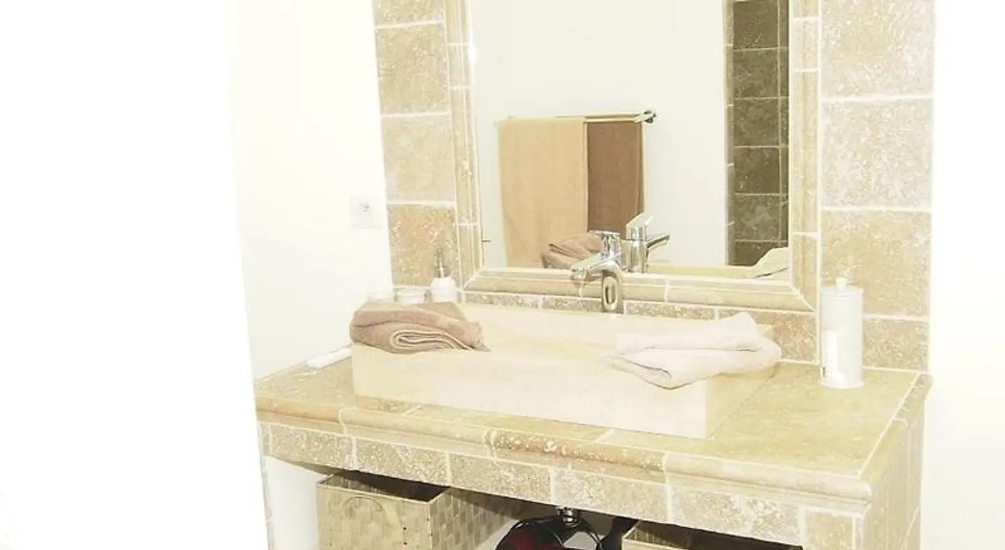 Le Mas Sans Soucis Badezimmer