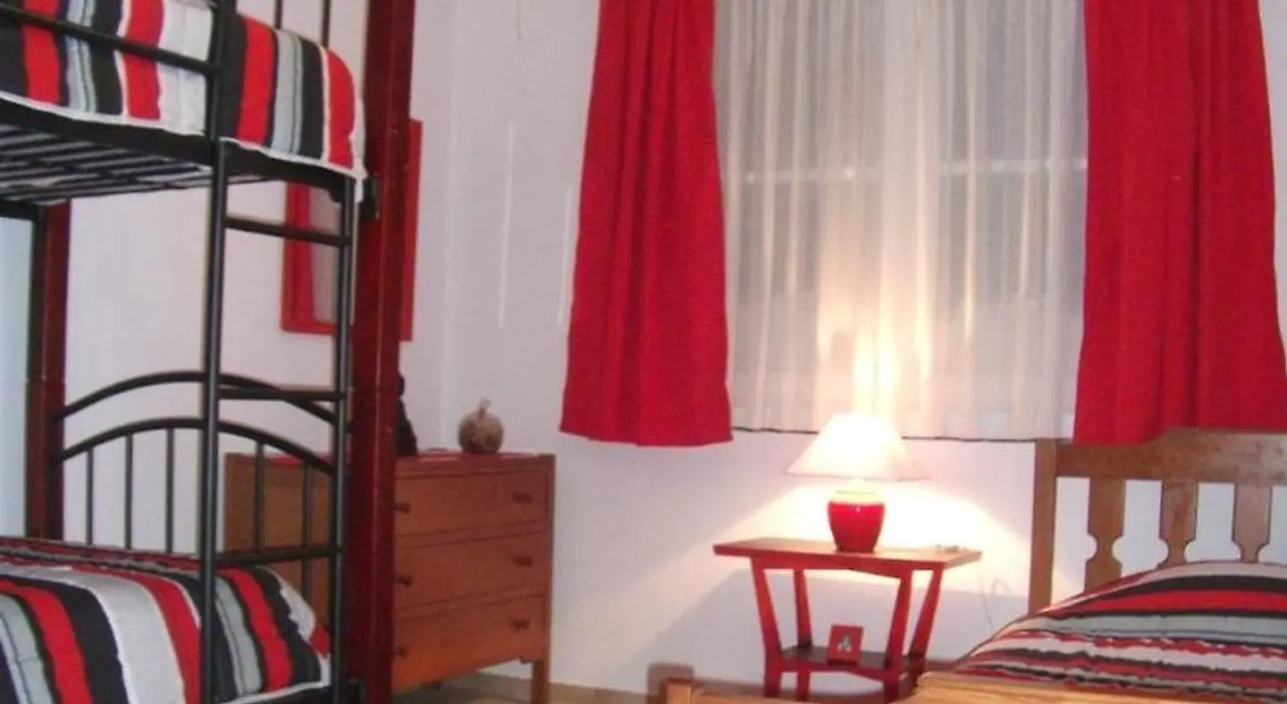 West Coast Beach Hostel ROOM_EXAMPLE