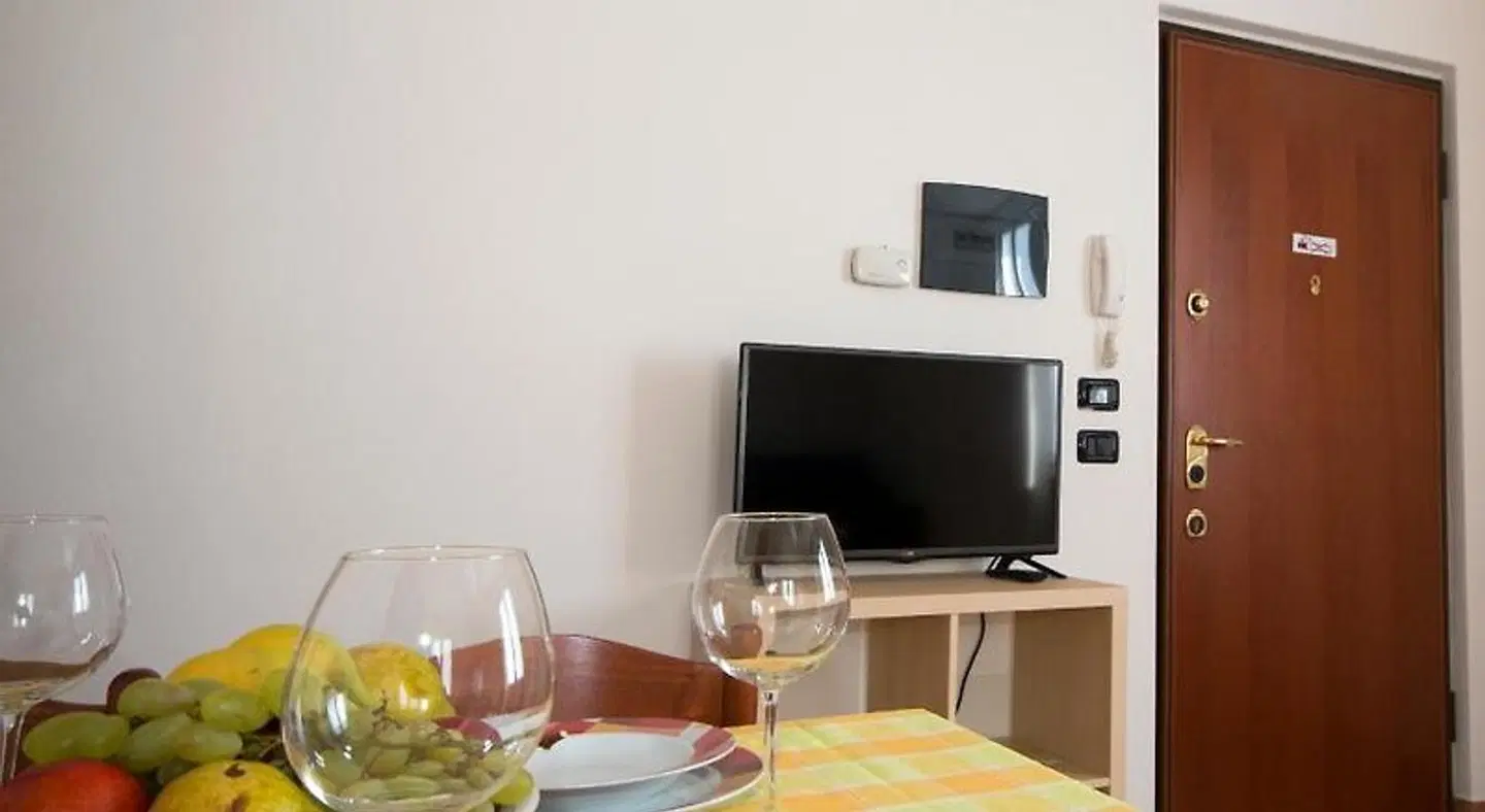 Lakeside Holiday Resort ROOM_EXAMPLE
