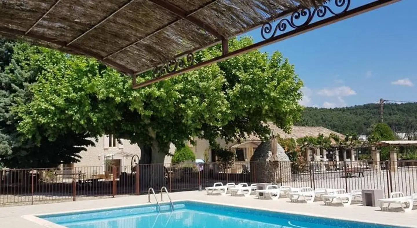 Le Moulin de Lavon OUTDOOR_POOL