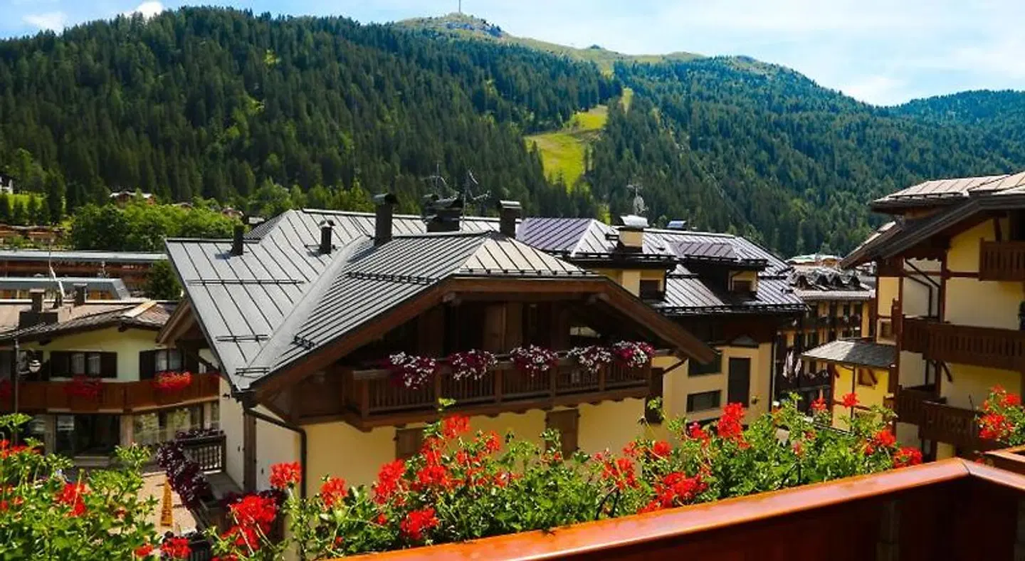 Dolomiti Hotel Cozzio EXTERIOR