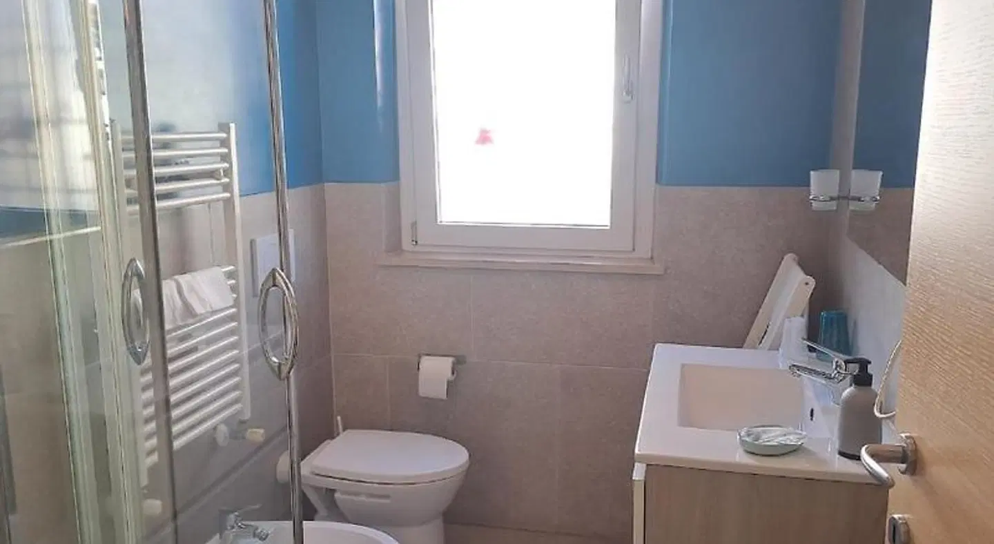 Guest House Roma Express Badezimmer