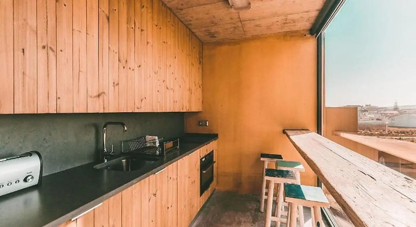 Noah Surf House Portugal ROOM_EXAMPLE