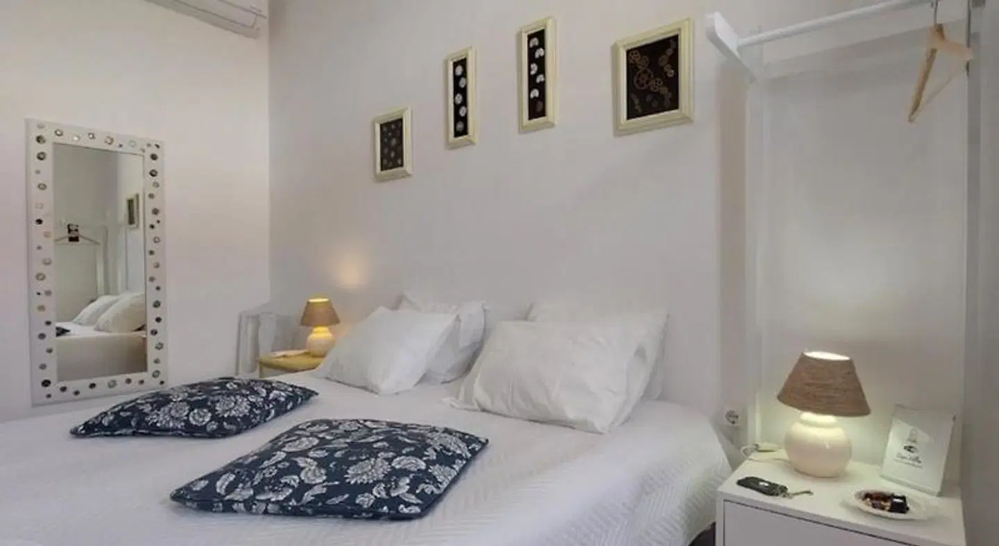 Casa Velha ROOM_EXAMPLE