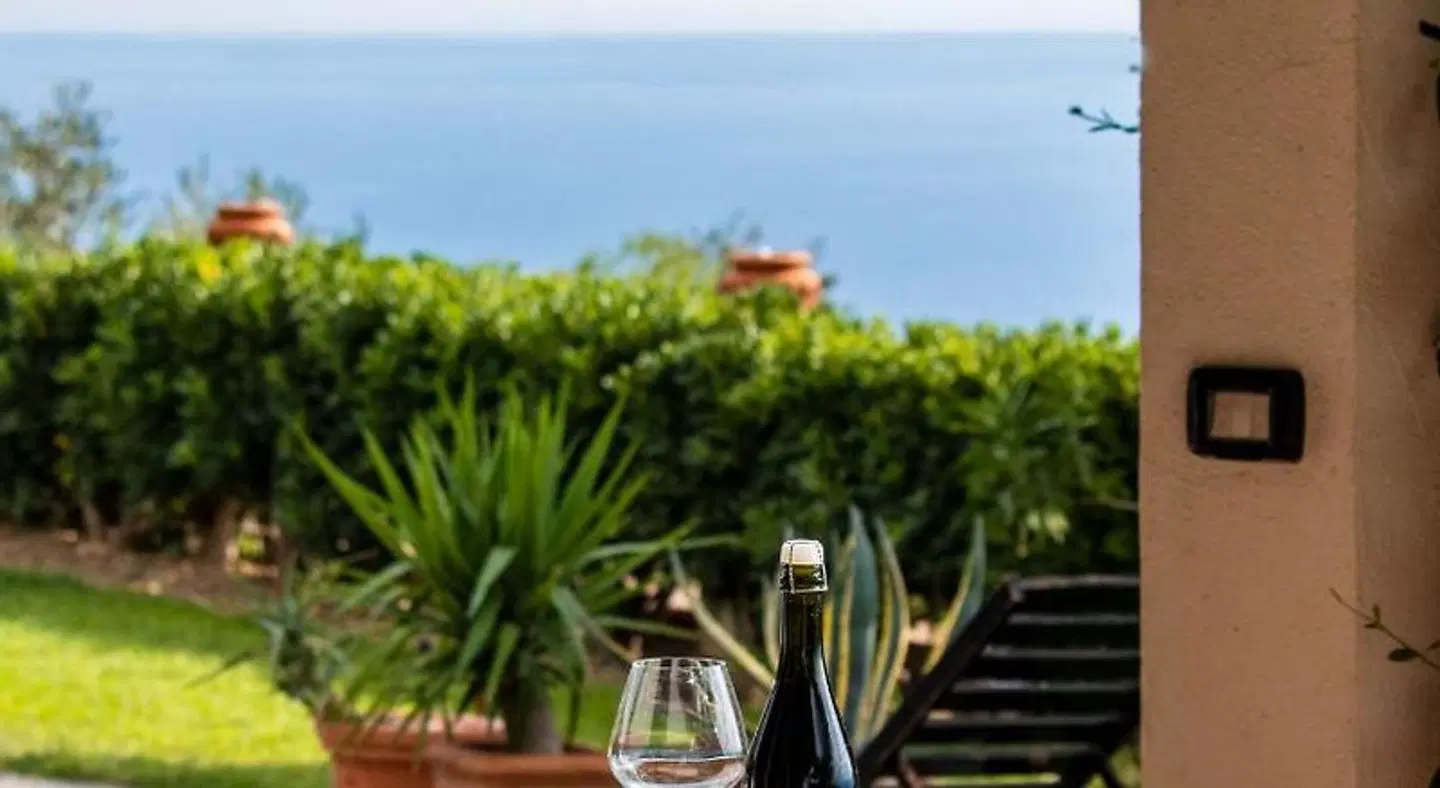 Il Mirto Bed and Breakfast Terrasse