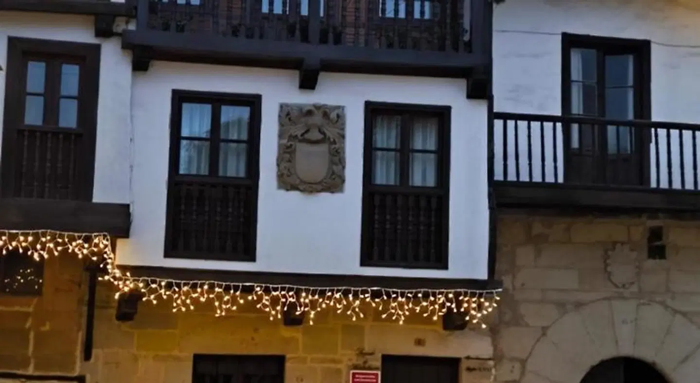 Legado de Santillana EXTERIOR