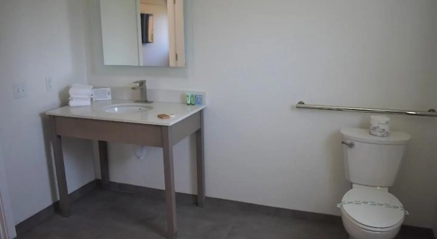 Table Rock Motel Badezimmer