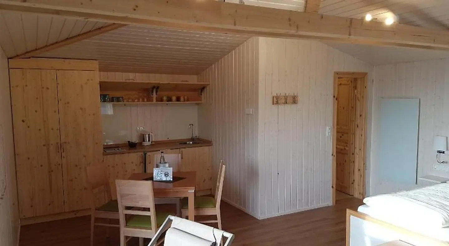 Waldquelle ROOM_EXAMPLE