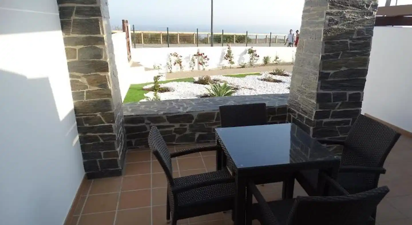 Falesias da Arrifana Terrasse