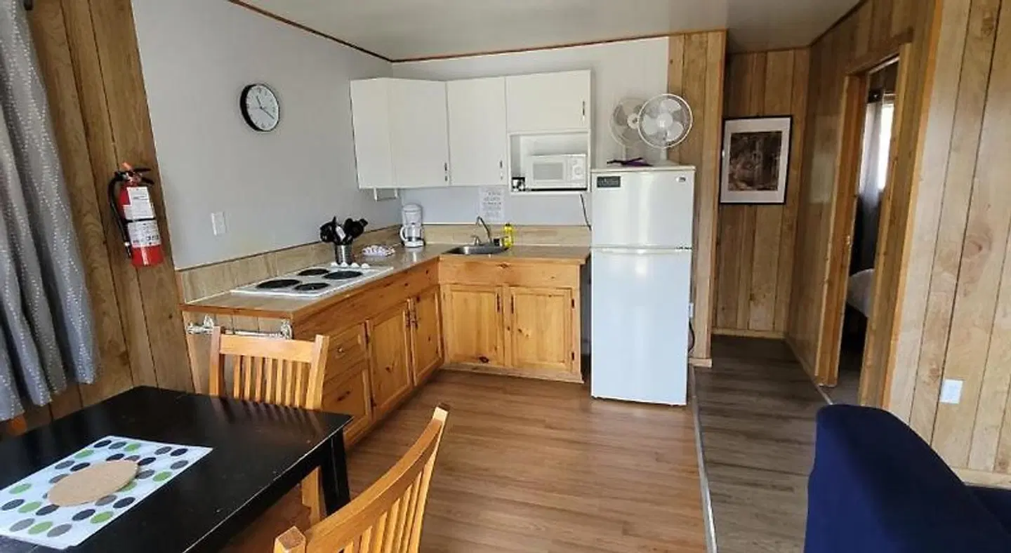 Parkway Cottage Resort and Trading Post ROOM_EXAMPLE