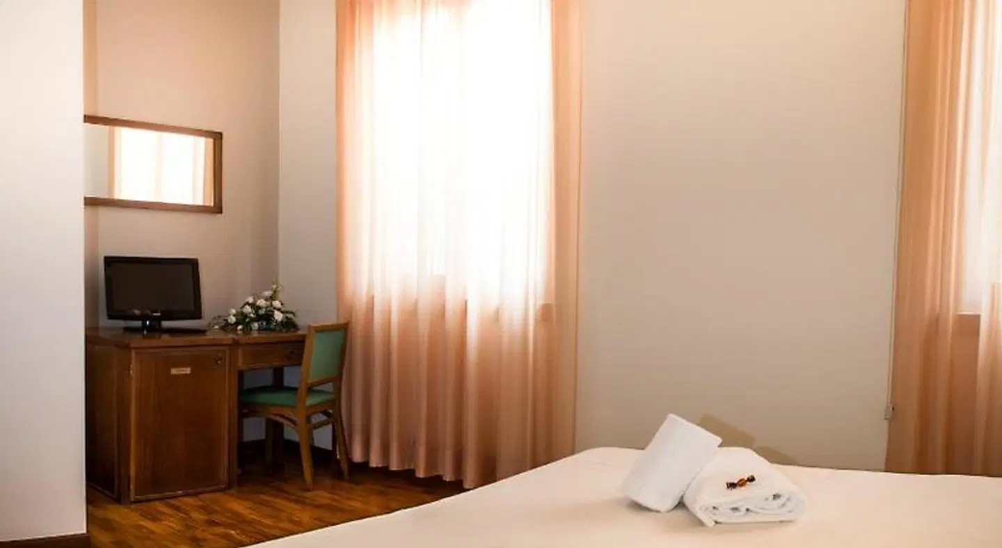 Elefante ROOM_EXAMPLE
